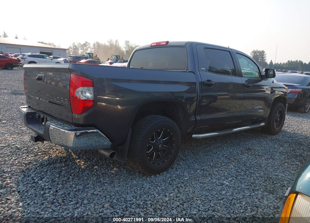 2017 TOYOTA TUNDRA SR5 5.7L V8 VIN: 5TFDY5F12HX617877
