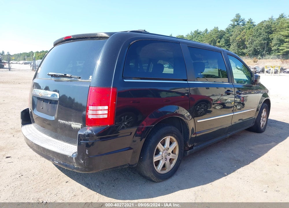 2010 CHRYSLER TOWN & COUNTRY VIN: 2A4RR5D12AR192844