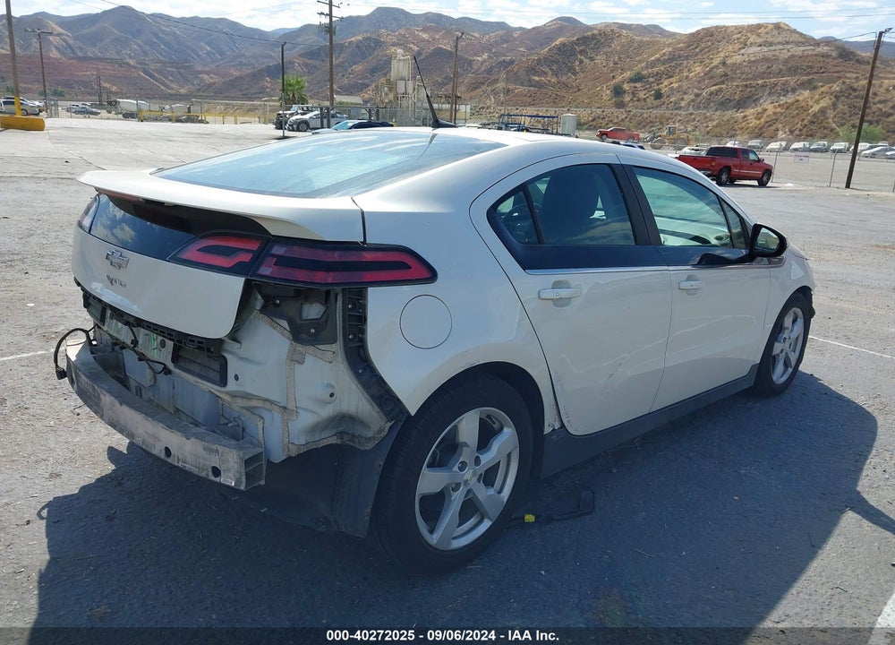 2014 CHEVROLET VOLT VIN: 1G1RH6E48EU149831