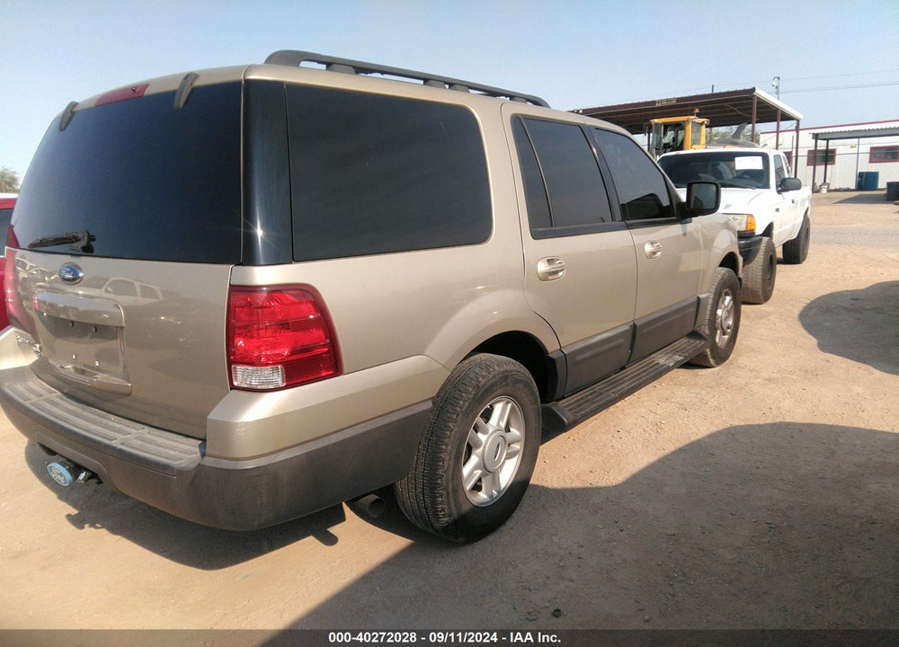 2005 FORD EXPEDITION NBX/XLT VIN: 1FMPU16545LA07658