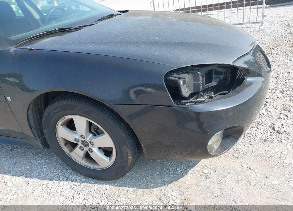2006 PONTIAC GRAND PRIX VIN: 2G2WP552061154061