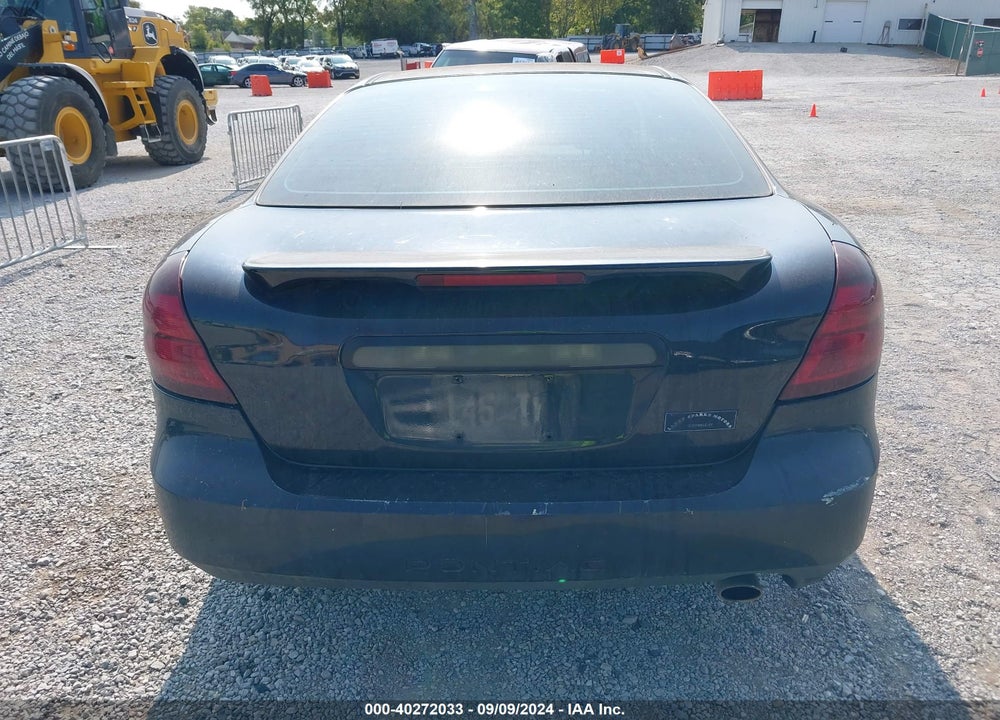 2006 PONTIAC GRAND PRIX VIN: 2G2WP552061154061