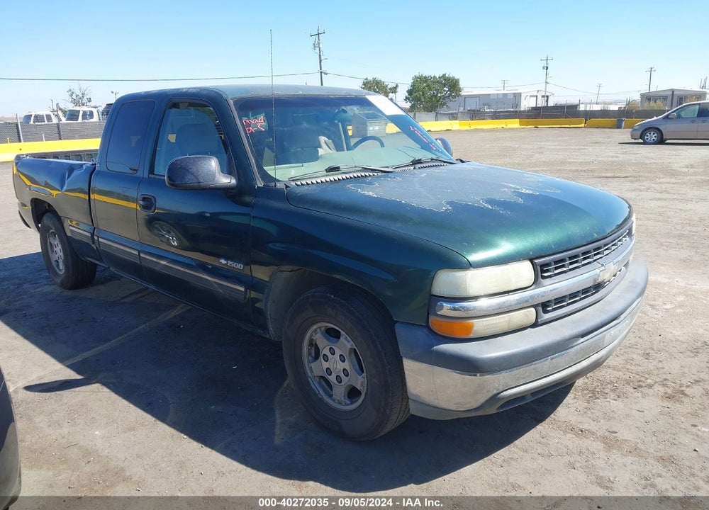 2001 CHEVROLET SILVERADO 1500 LS VIN: 2GCEC19T711183029