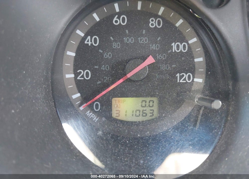 2003 MITSUBISHI OUTLANDER LS VIN: JA4LX31G63U055811