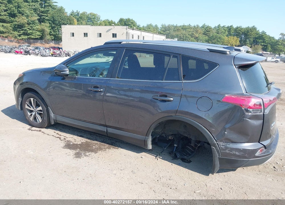 2018 TOYOTA RAV4 XLE VIN: JTMRFREV3JJ253694