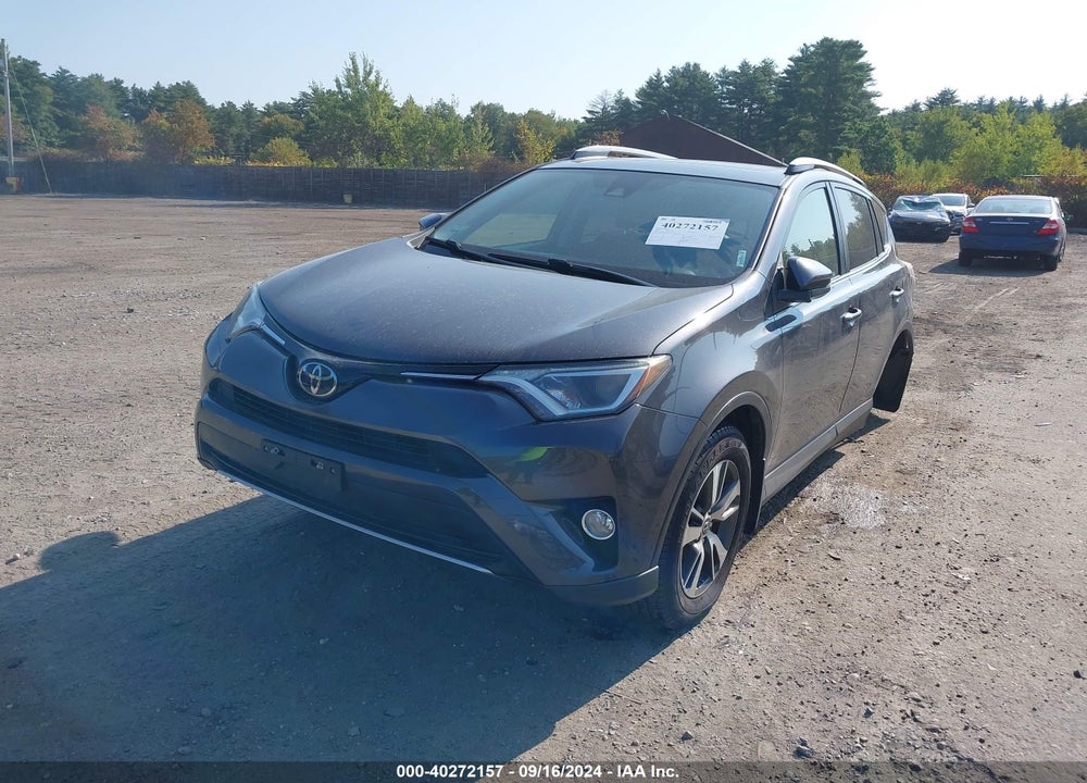 2018 TOYOTA RAV4 XLE VIN: JTMRFREV3JJ253694
