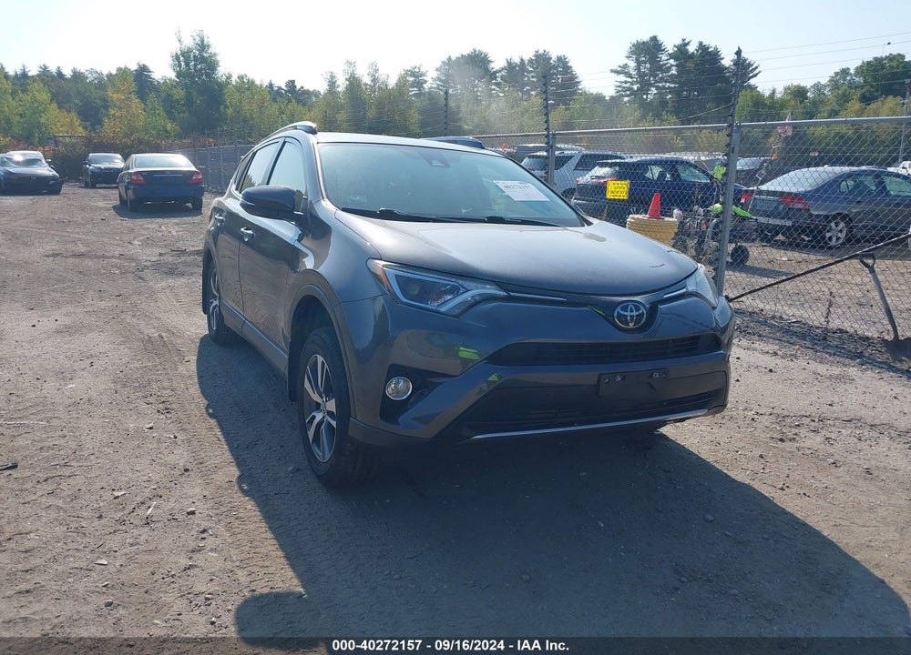 2018 TOYOTA RAV4 XLE VIN: JTMRFREV3JJ253694