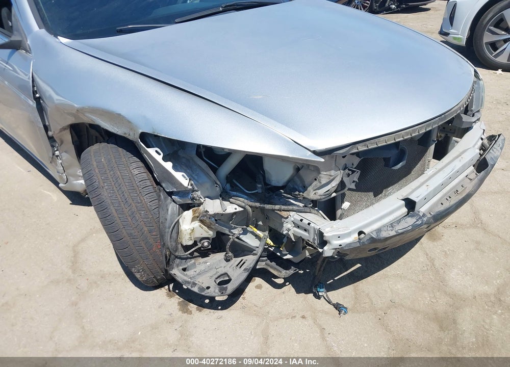 2012 HONDA ACCORD 2.4 EX VIN: 1HGCS1B7XCA008288