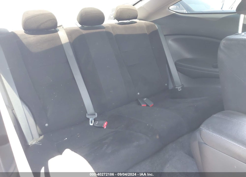2012 HONDA ACCORD 2.4 EX VIN: 1HGCS1B7XCA008288