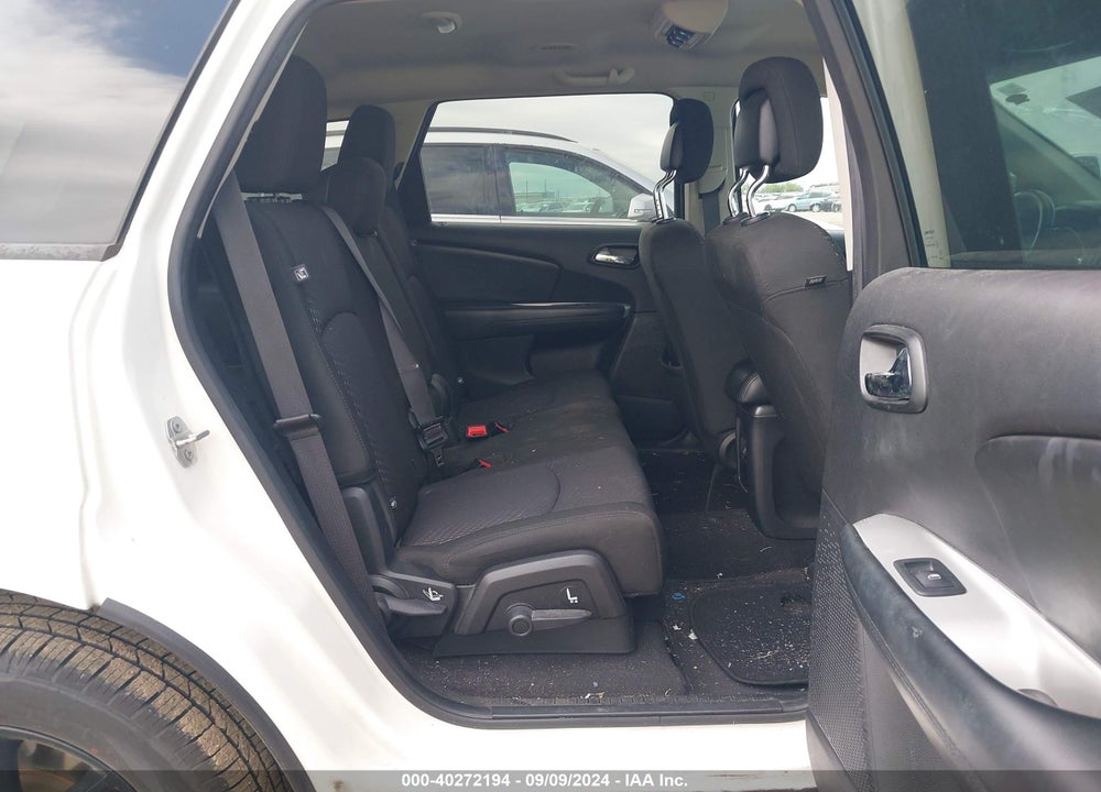 2019 DODGE JOURNEY SE VIN: 3C4PDCBG1KT836761