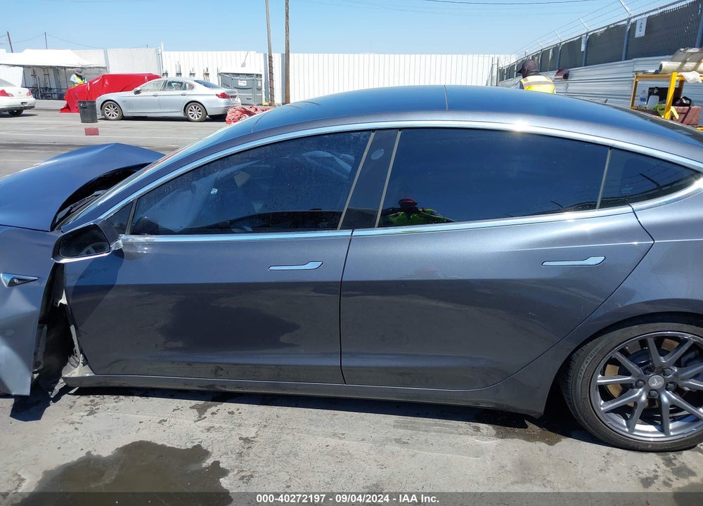 2020 TESLA MODEL 3 STANDARD RANGE PLUS REAR-WHEEL DRIVE/STANDARD RANGE REAR-WHEEL DRIVE VIN: 5YJ3E1EA0LF630399