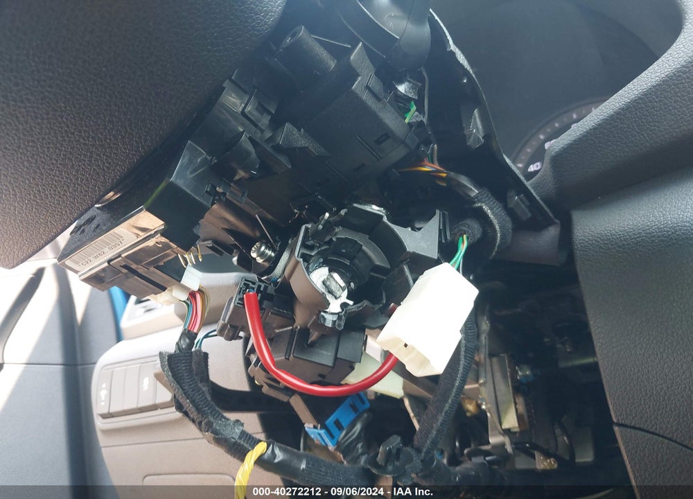 2018 HYUNDAI TUCSON SEL VIN: KM8J3CA48JU701230