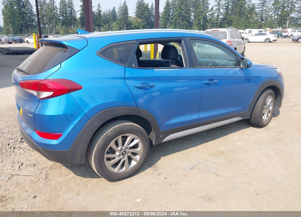 2018 HYUNDAI TUCSON SEL VIN: KM8J3CA48JU701230