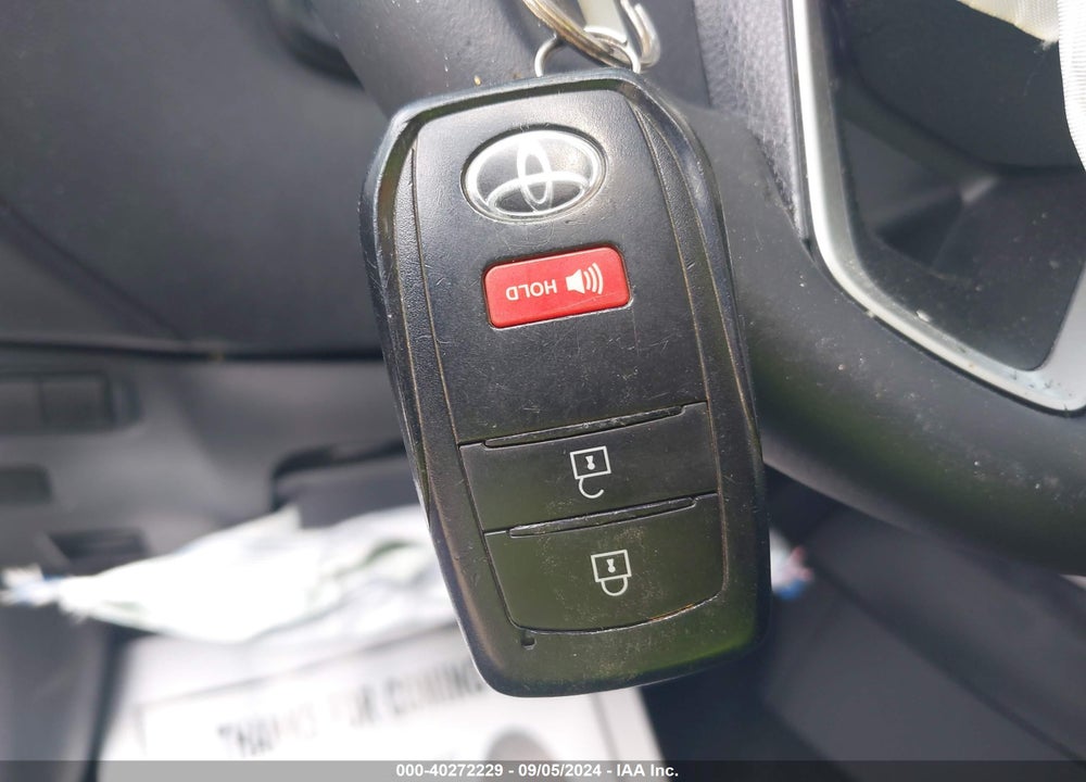 2022 TOYOTA COROLLA CROSS LE VIN: 7MUCAAAG4NV018099