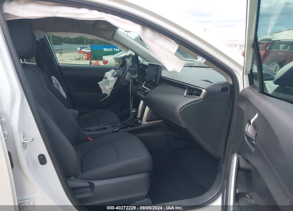2022 TOYOTA COROLLA CROSS LE VIN: 7MUCAAAG4NV018099