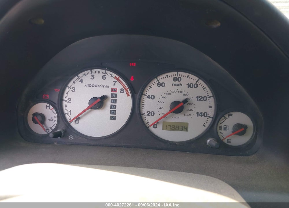 2002 HONDA CIVIC LX VIN: 2HGES16582H530497