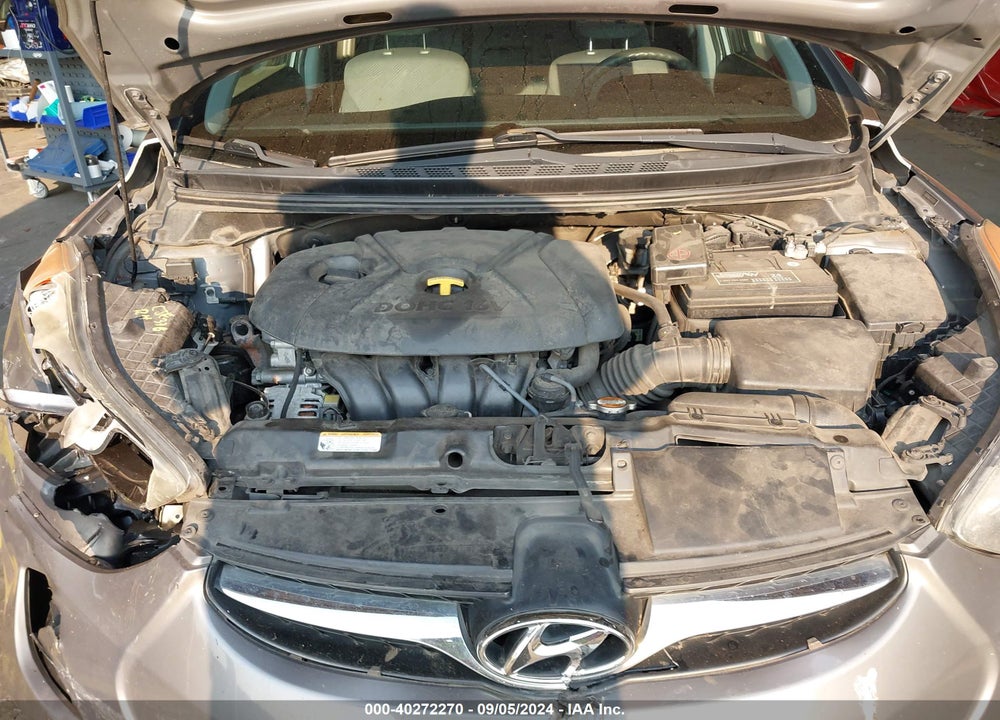 2012 HYUNDAI ELANTRA GLS VIN: 5NPDH4AE7CH147712
