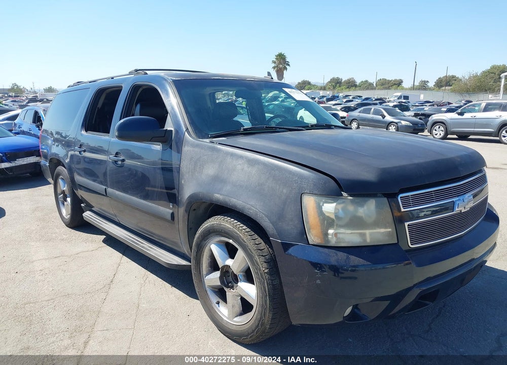 2007 CHEVROLET SUBURBAN 1500 LT VIN: 1GNFC16097J163353