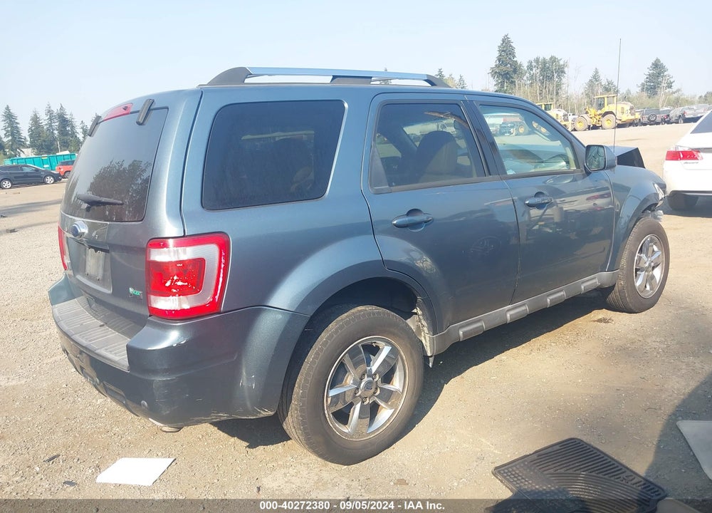 2010 FORD ESCAPE LIMITED VIN: 1FMCU9EG0AKC64140