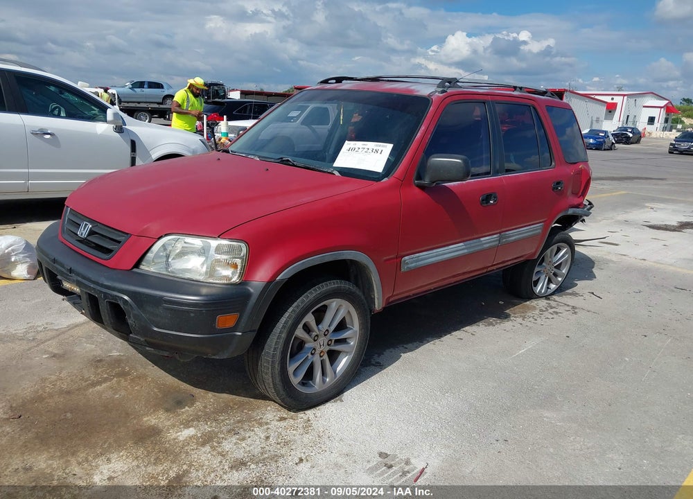1998 HONDA CR-V LX VIN: JHLRD2849WC005948
