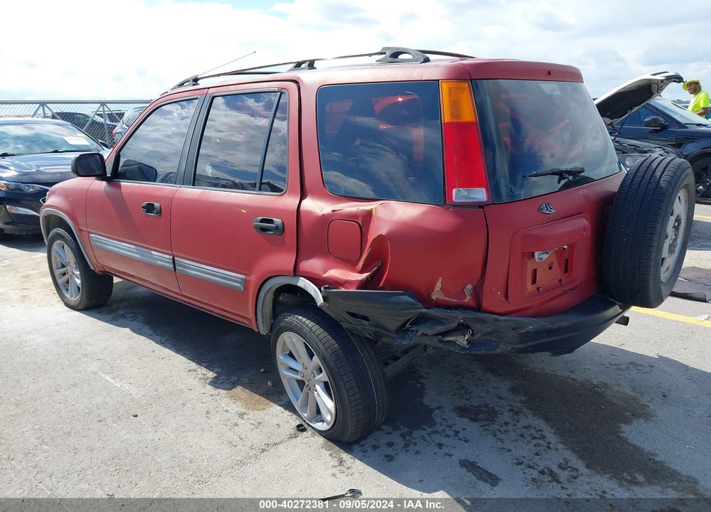 1998 HONDA CR-V LX VIN: JHLRD2849WC005948