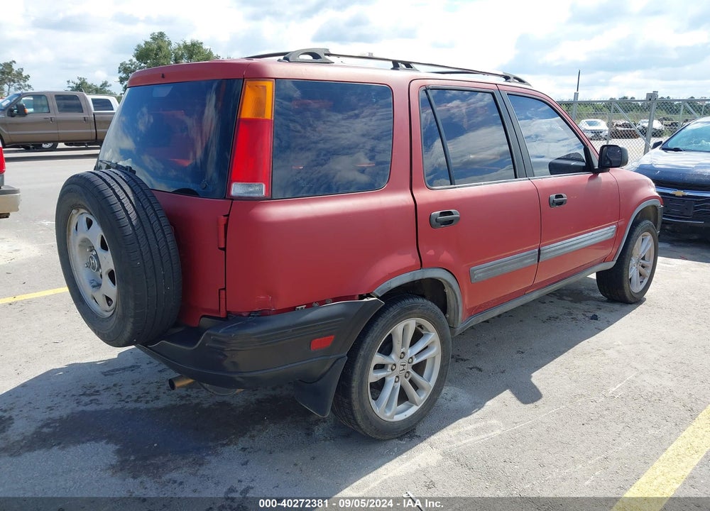 1998 HONDA CR-V LX VIN: JHLRD2849WC005948
