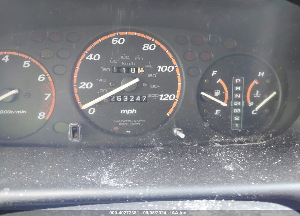 1998 HONDA CR-V LX VIN: JHLRD2849WC005948