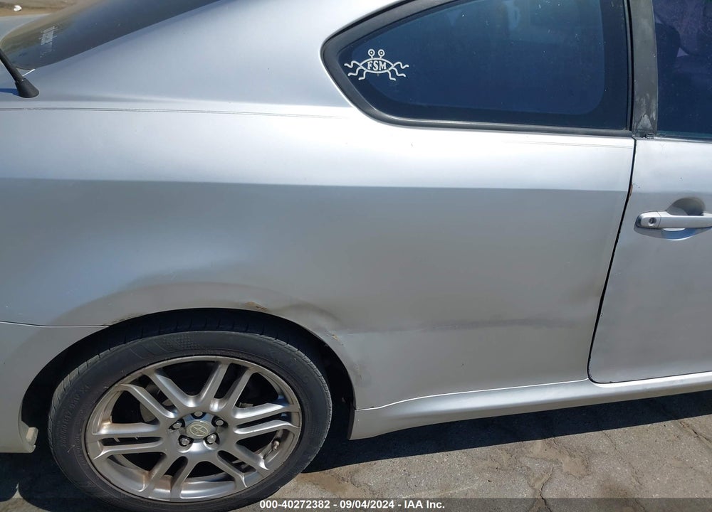 2007 SCION TC VIN: JTKDE177570170711