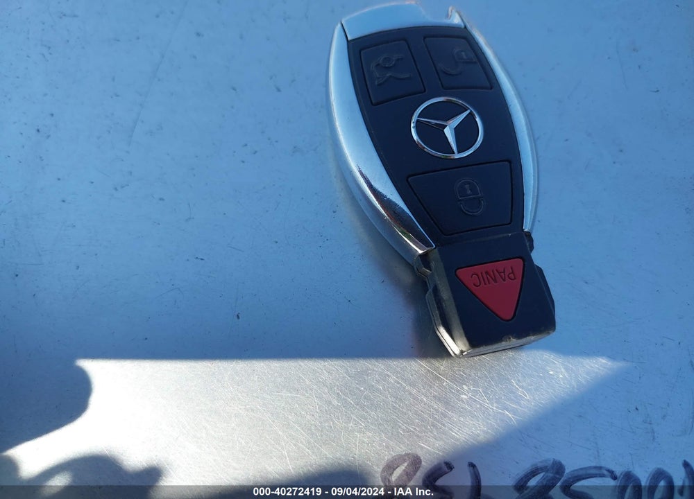 2014 MERCEDES-BENZ C 250 VIN: WDDGJ4HB0EG161011