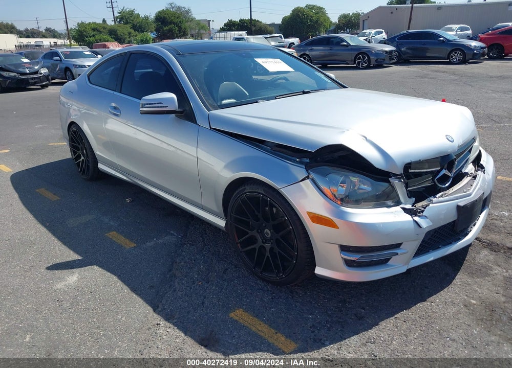 2014 MERCEDES-BENZ C 250 VIN: WDDGJ4HB0EG161011