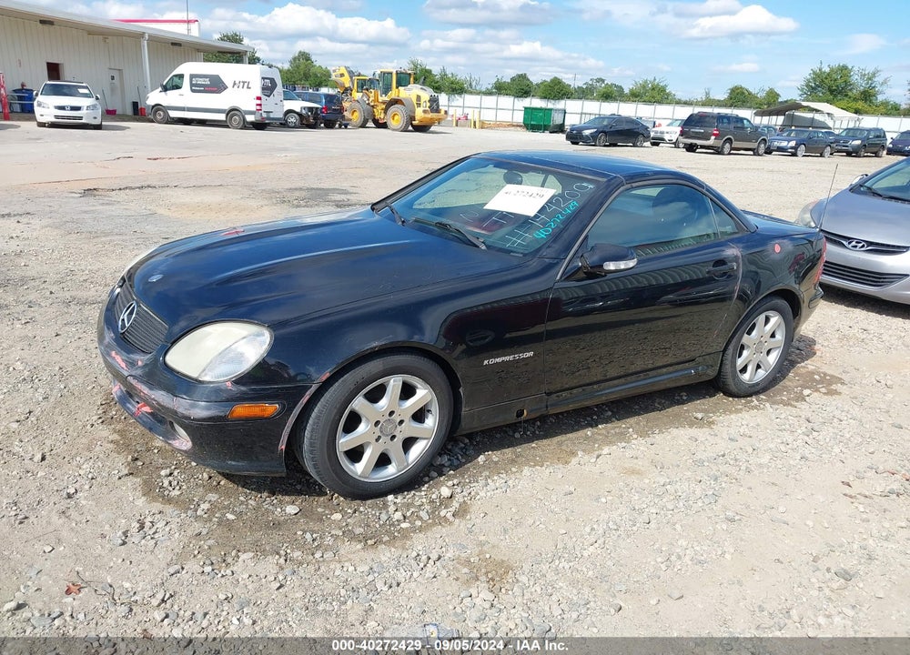 2001 MERCEDES-BENZ SLK 230 KOMPRESSOR VIN: WDBKK49F01F174200