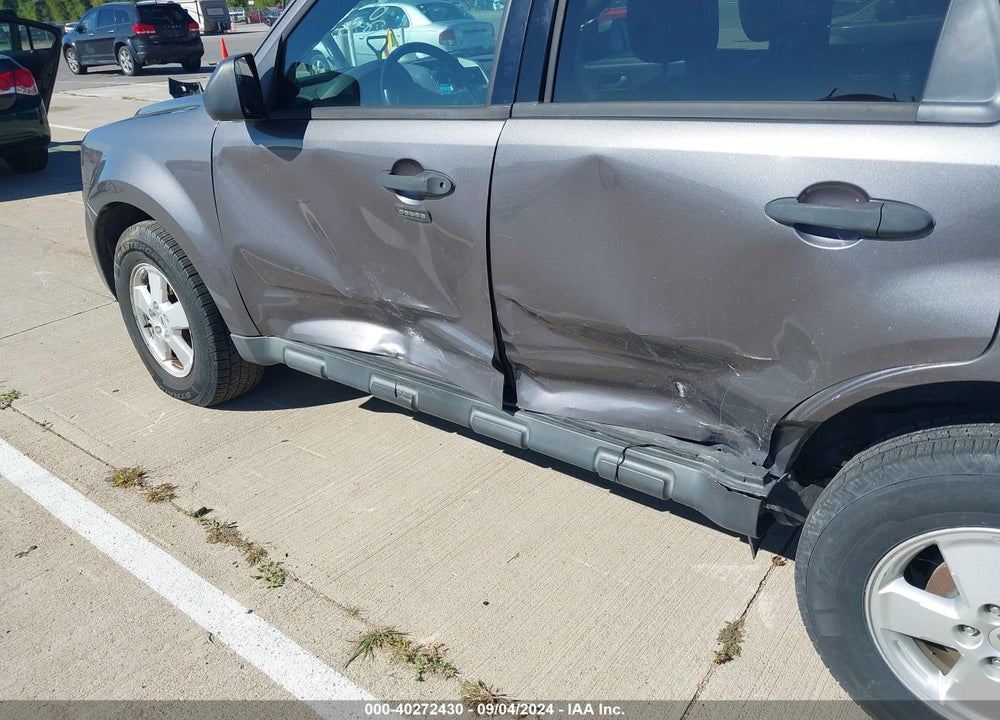 2011 FORD ESCAPE XLT VIN: 1FMCU0DG7BKB84008