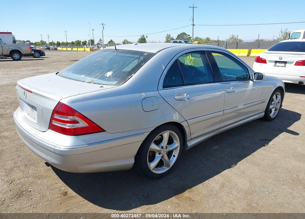 2006 MERCEDES-BENZ C 230 SPORT VIN: WDBRF52H26E022551