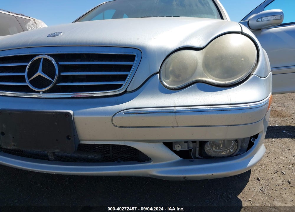 2006 MERCEDES-BENZ C 230 SPORT VIN: WDBRF52H26E022551