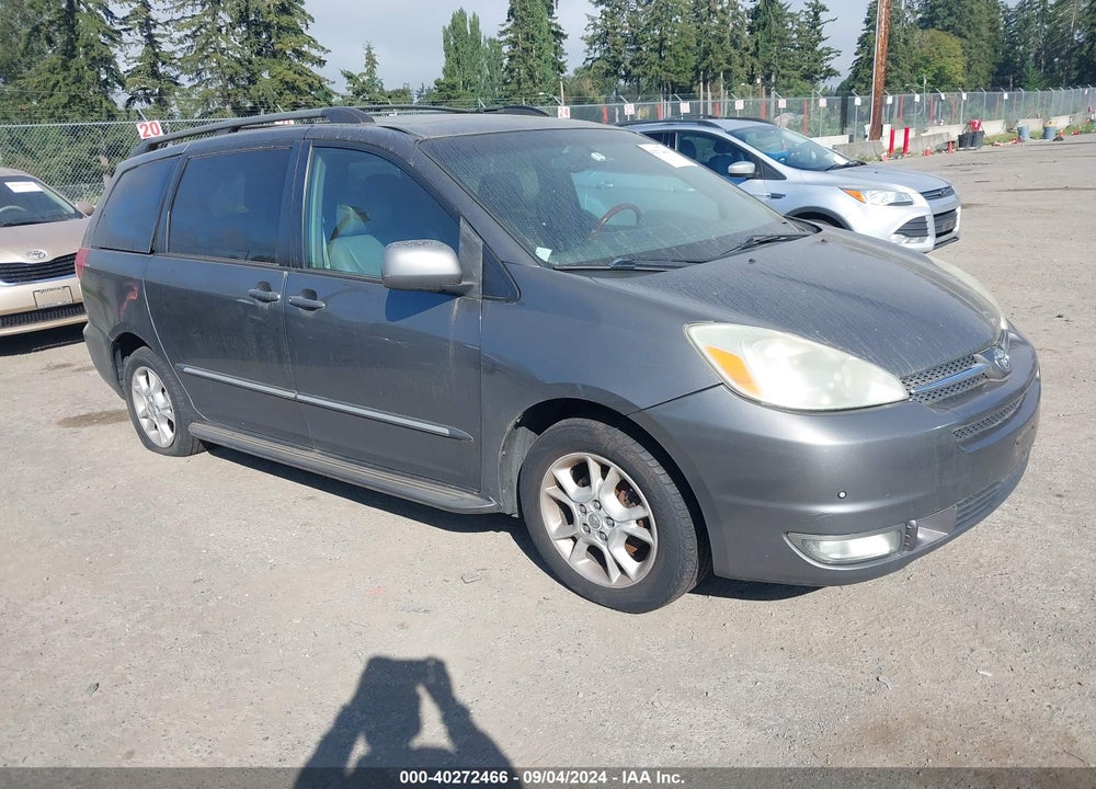 2004 TOYOTA SIENNA XLE LIMITED VIN: 5TDZA22C04S094469