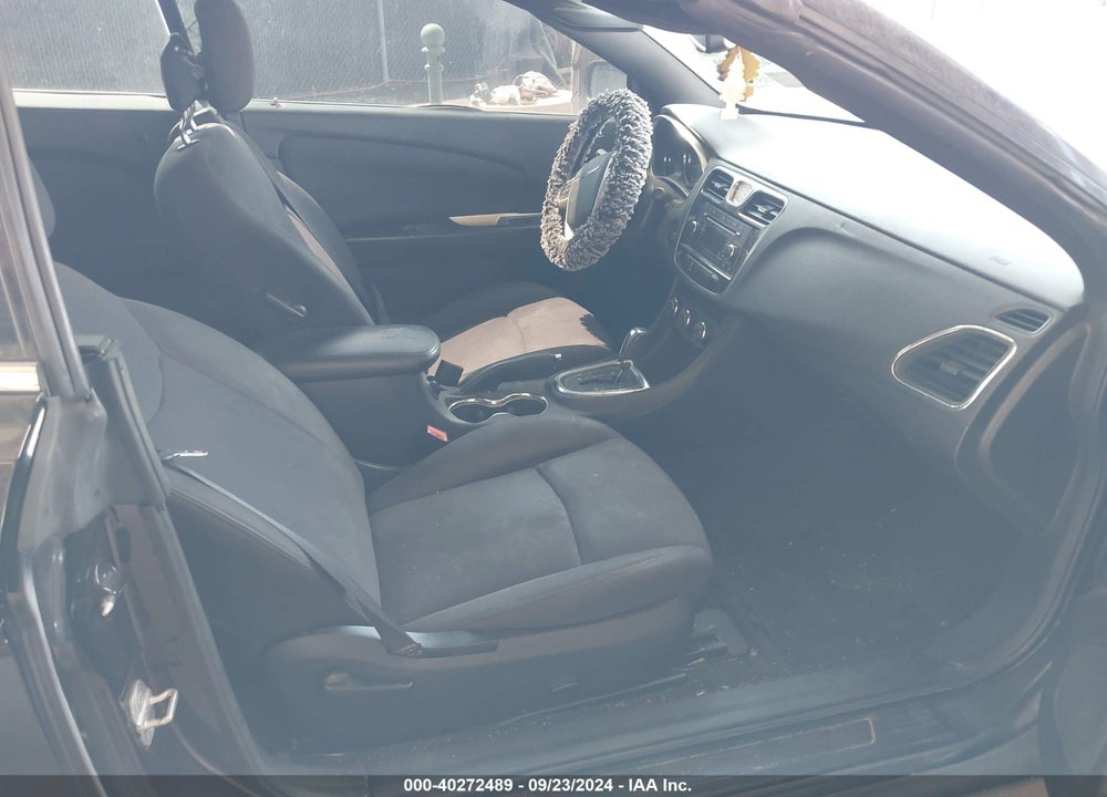 2014 CHRYSLER 200 TOURING VIN: 1C3BCBEB8EN127647