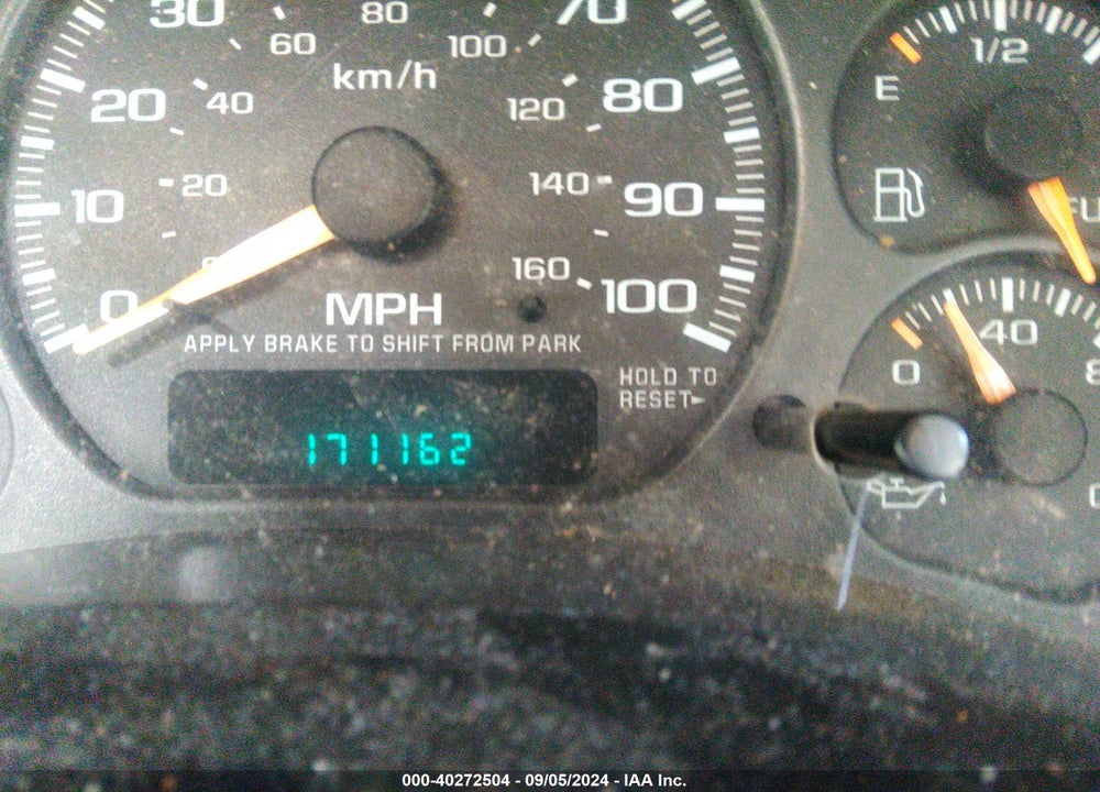 2002 GMC YUKON XL 1500 SLT VIN: 3GKEC16Z32G272019