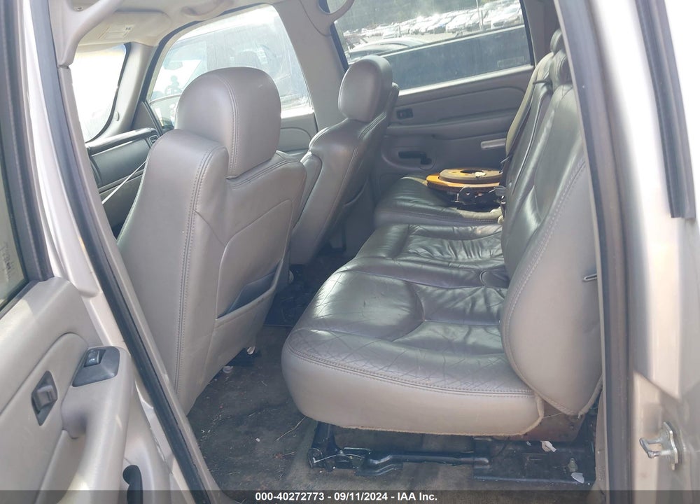 2004 CHEVROLET SUBURBAN 1500 LS VIN: 1GNFK16Z64J230620