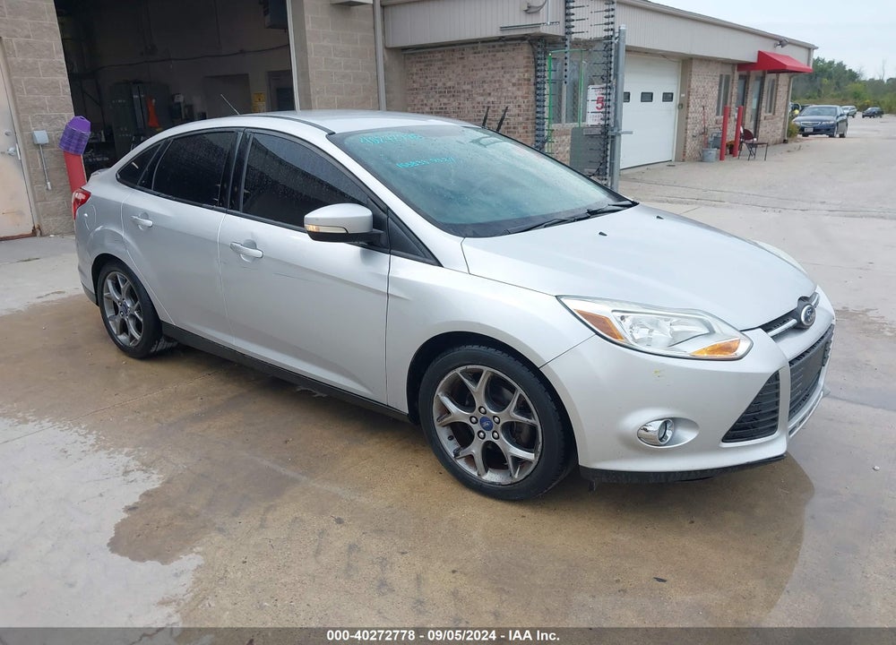 2014 FORD FOCUS SE VIN: 1FADP3F28EL205262