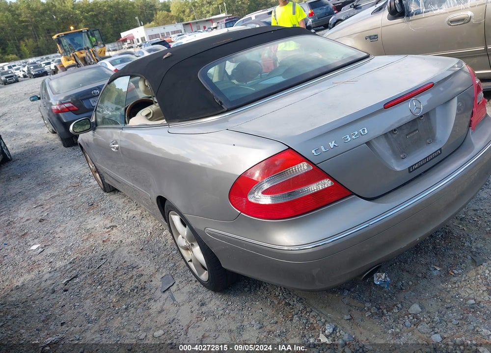 2005 MERCEDES-BENZ CLK 320 VIN: WDBTK65J45F160137