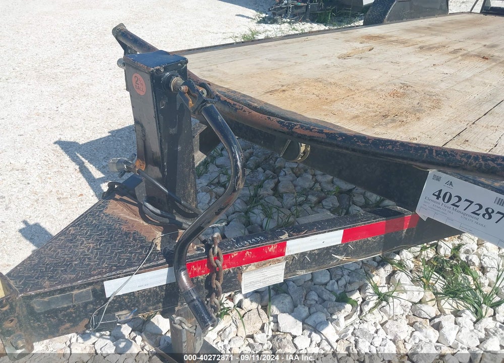 2015 STARLITE TRAILER MFG CO --- VIN: 13YFS2020FC120503