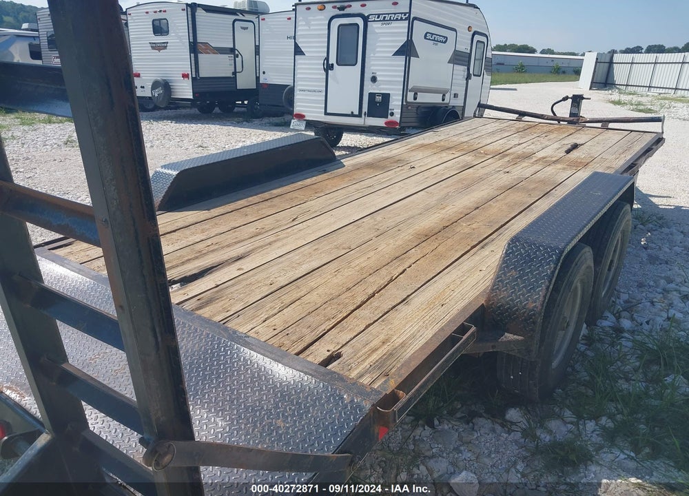 2015 STARLITE TRAILER MFG CO --- VIN: 13YFS2020FC120503