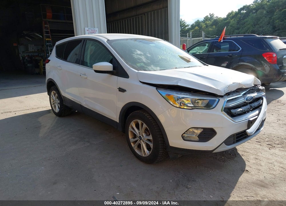2019 FORD ESCAPE SE VIN: 1FMCU0GD6KUC37870
