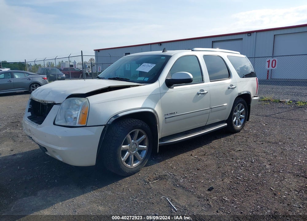2010 GMC YUKON DENALI VIN: 1GKUKEEF7AR162926