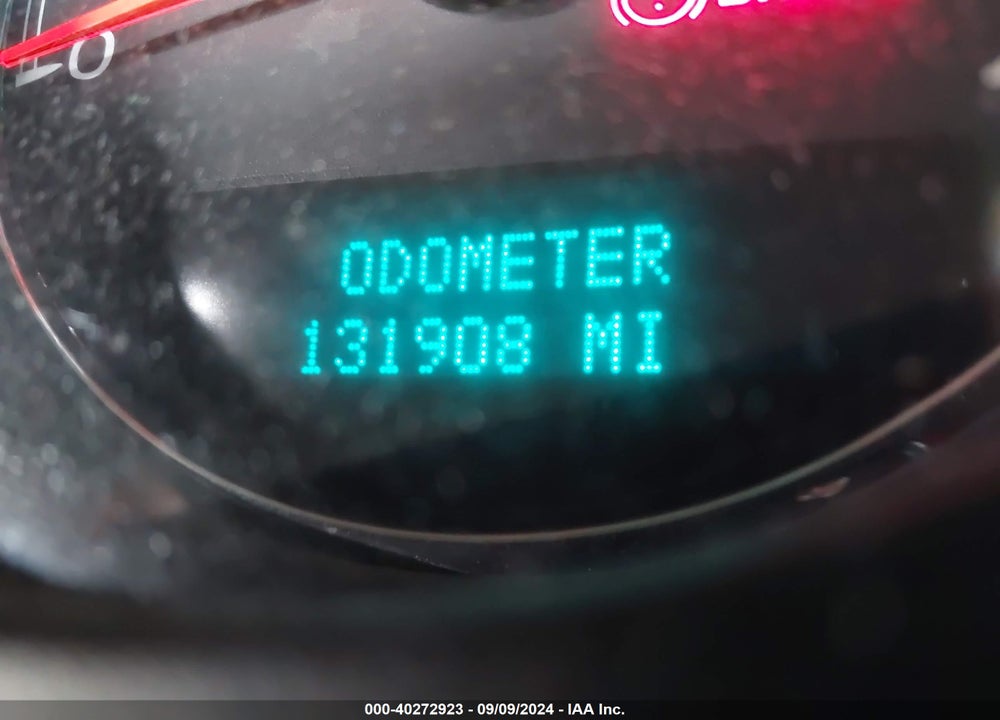 2010 GMC YUKON DENALI VIN: 1GKUKEEF7AR162926