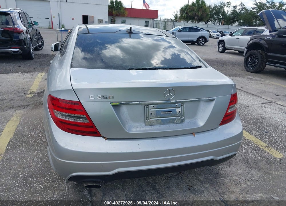 2012 MERCEDES-BENZ C 250 VIN: WDDGJ4HBXCF779519
