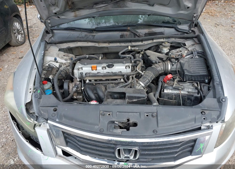 2010 HONDA ACCORD 2.4 LX VIN: 1HGCP2F38AA038529