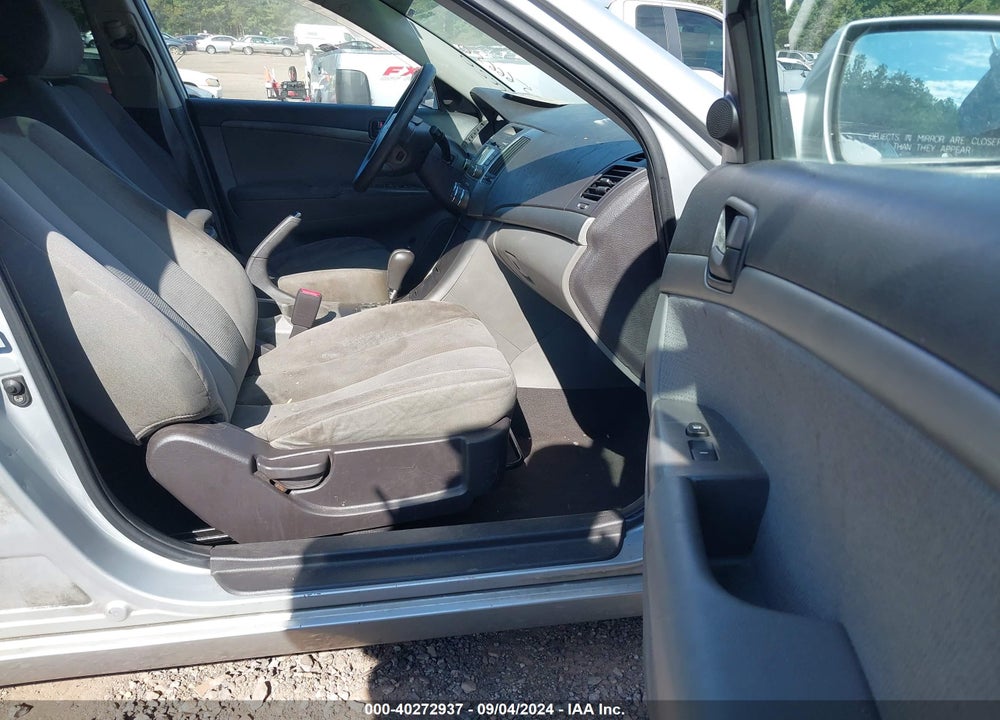 2009 HYUNDAI SONATA GLS VIN: 5NPET46C99H566650
