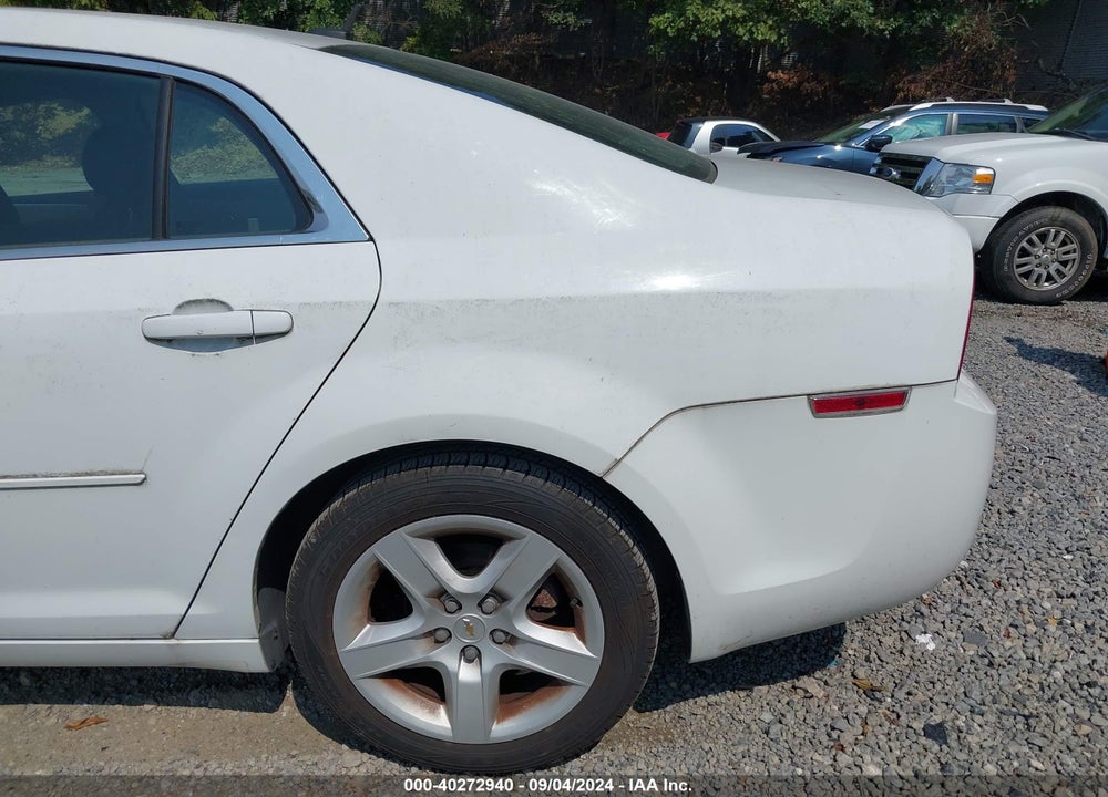2011 CHEVROLET MALIBU LS VIN: 1G1ZB5E13BF151892