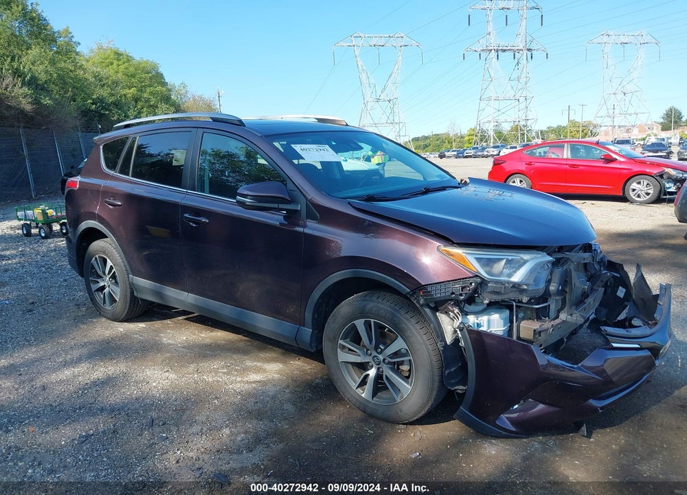 2017 TOYOTA RAV4 XLE VIN: 2T3WFREV1HW383942